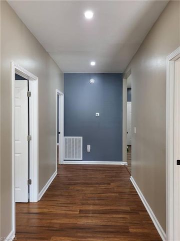 12 Forest Hill Road, Lexington, NC 27295