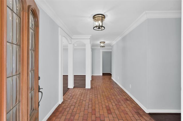 17507 Deer Creek Drive, Spring, TX 77379