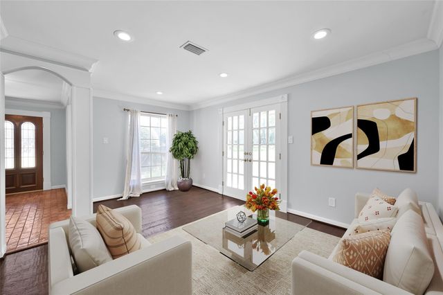 17507 Deer Creek Drive, Spring, TX 77379