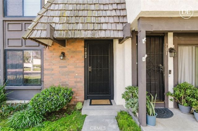 702 Knollwood Lane, San Dimas, CA 91773