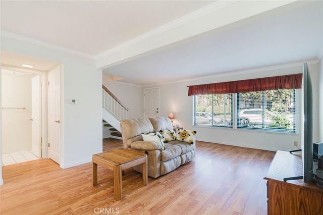 702 Knollwood Lane, San Dimas, CA 91773