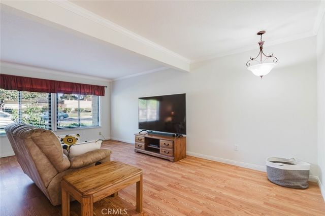 702 Knollwood Lane, San Dimas, CA 91773