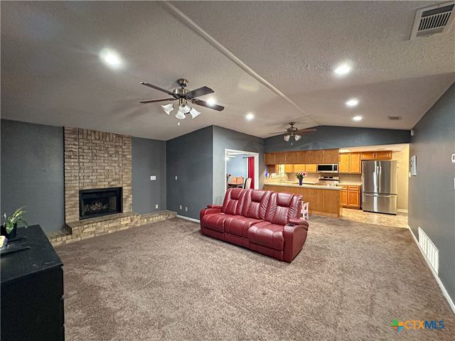 908 Indian Trail, Harker Heights, TX 76548