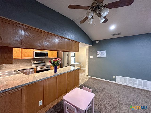 908 Indian Trail, Harker Heights, TX 76548