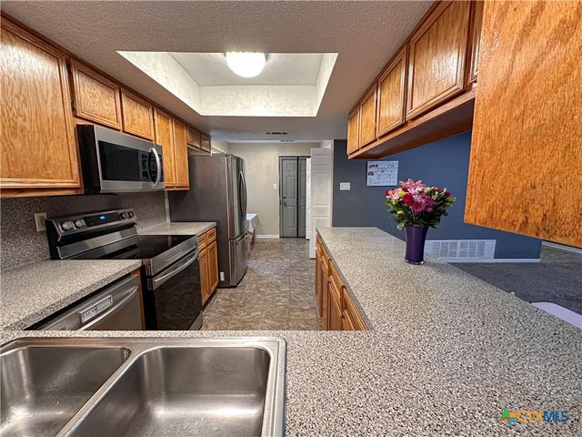 908 Indian Trail, Harker Heights, TX 76548