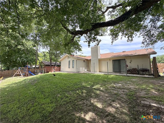 908 Indian Trail, Harker Heights, TX 76548