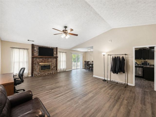 8674 Cedar Creek Ridge, Riverdale, GA 30274