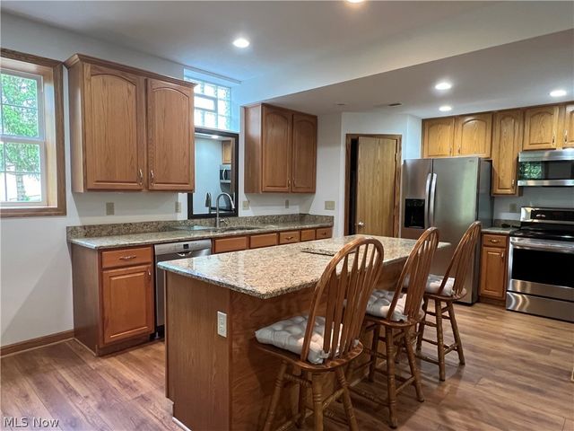 4094 Turnberry Drive, Medina, OH 44256