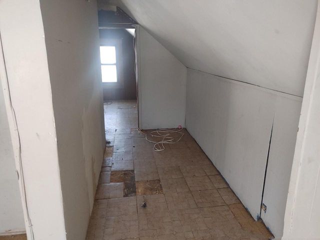 3251 N 25th STREET, Milwaukee, WI 53206