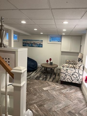 24 Leslie Rd B, Newton, MA 02466