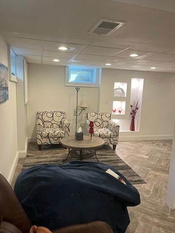 24 Leslie Rd B, Newton, MA 02466