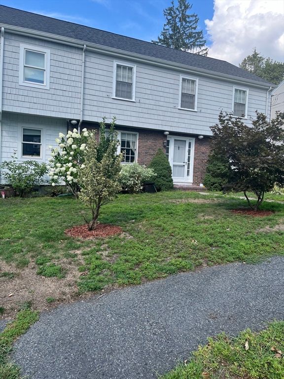 24 Leslie Rd B, Newton, MA 02466