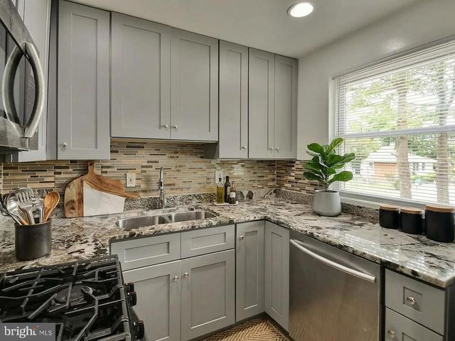 1907 BENDER CT, Landover, MD 20785