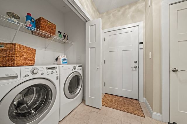 3 Sandpiper Green, Weymouth, MA 02190