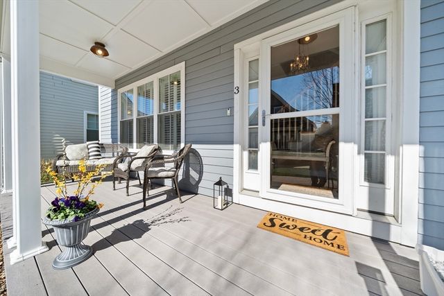 3 Sandpiper Green, Weymouth, MA 02190