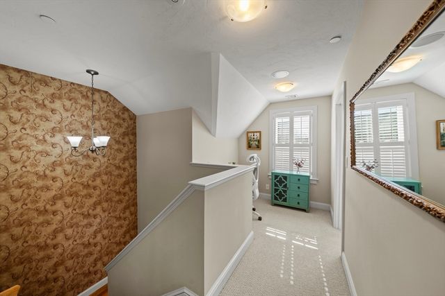 3 Sandpiper Green, Weymouth, MA 02190