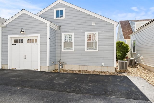 3 Sandpiper Green, Weymouth, MA 02190
