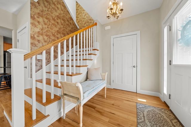 3 Sandpiper Green, Weymouth, MA 02190