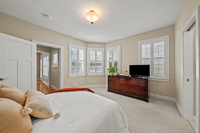 3 Sandpiper Green, Weymouth, MA 02190