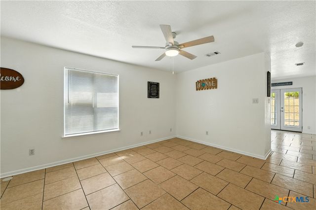 2410 Royal Crest Circle, Killeen, TX 76549
