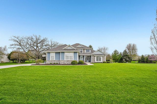 N73W24608 Peterson ROAD, Sussex, WI 53089