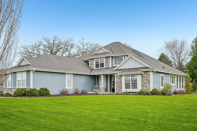 N73W24608 Peterson ROAD, Sussex, WI 53089