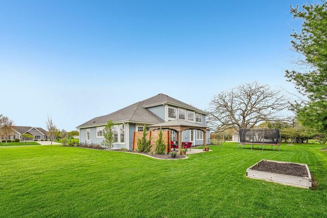 N73W24608 Peterson ROAD, Sussex, WI 53089