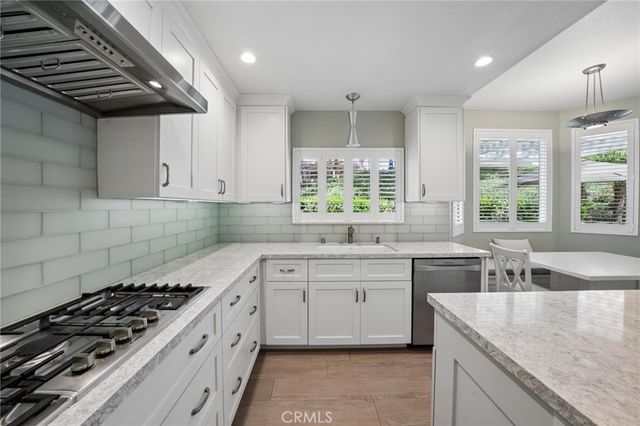 28269 Rodgers Drive, Saugus, CA 91350