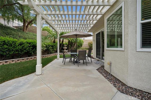 28269 Rodgers Drive, Saugus, CA 91350