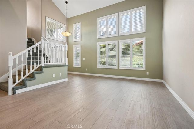28269 Rodgers Drive, Saugus, CA 91350