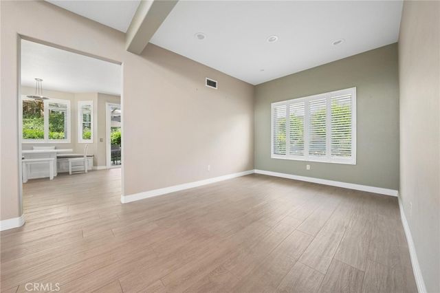 28269 Rodgers Drive, Saugus, CA 91350