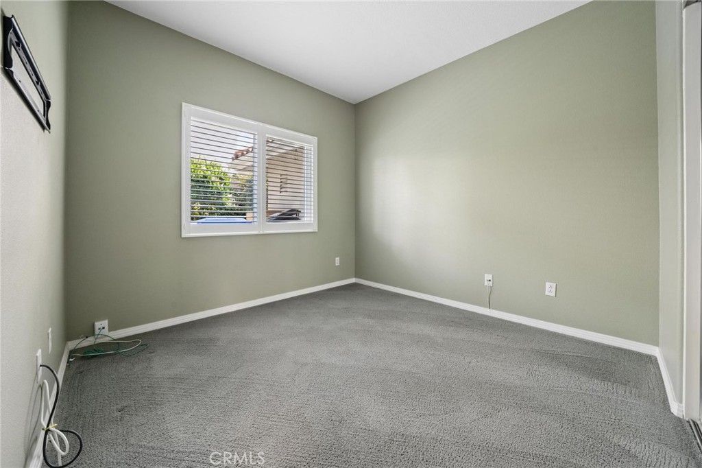 Image 21 of property listing at 28269 Rodgers, Saugus, CA 91350