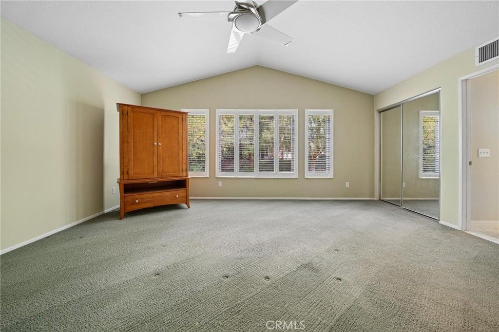 Image 26 of property listing at 28269 Rodgers, Saugus, CA 91350