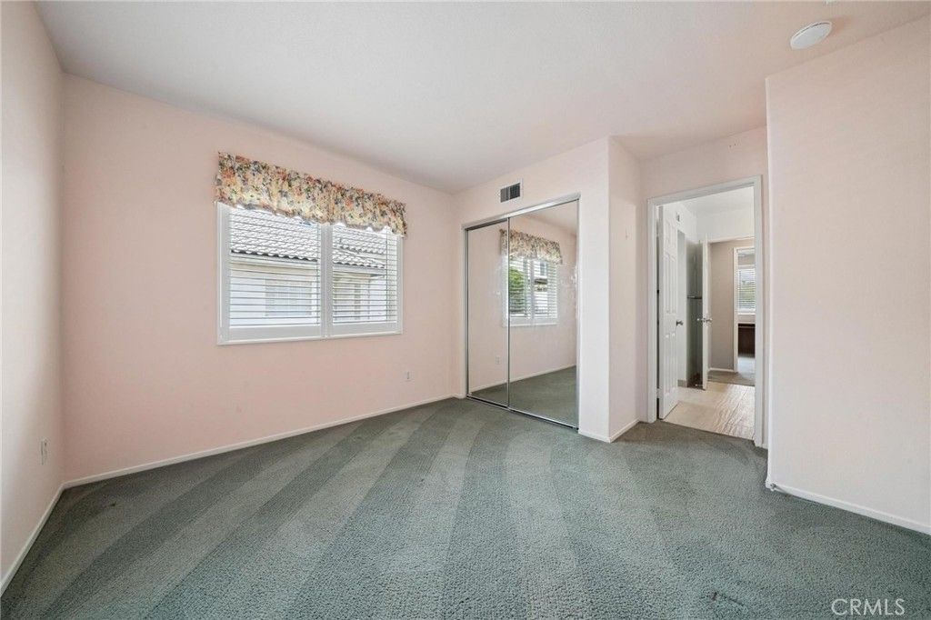 Image 38 of property listing at 28269 Rodgers, Saugus, CA 91350