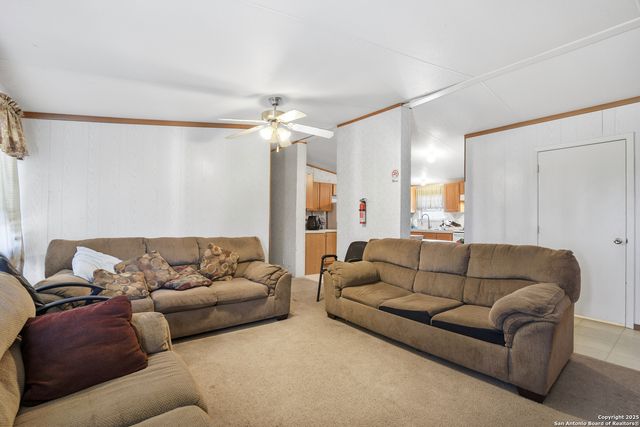 298 Sh-239, Kenedy, TX 78119