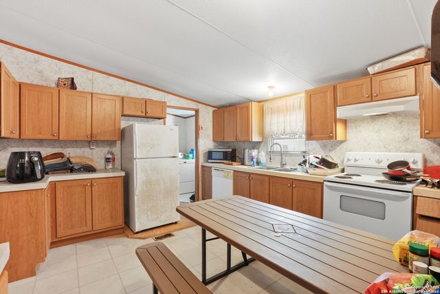 298 Sh-239, Kenedy, TX 78119