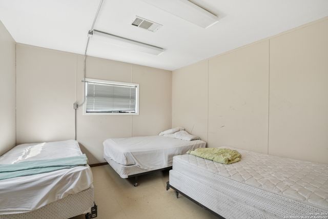 298 Sh-239, Kenedy, TX 78119