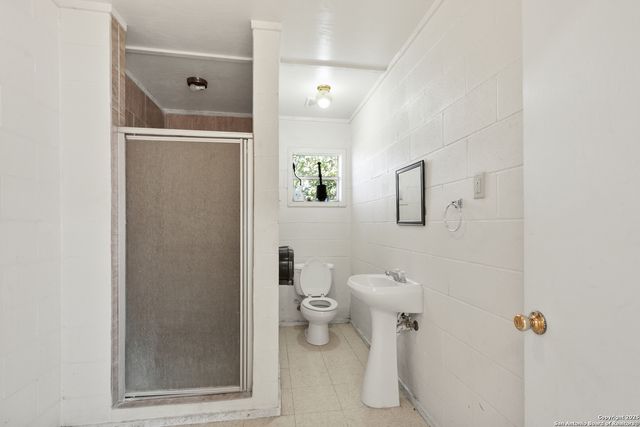 298 Sh-239, Kenedy, TX 78119