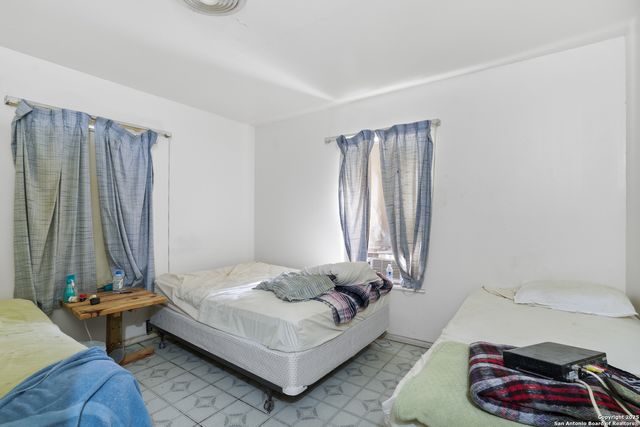 298 Sh-239, Kenedy, TX 78119