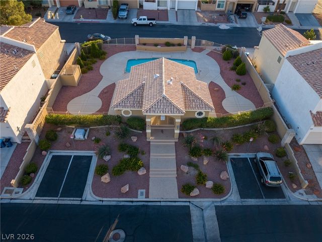 9051 Hollow Green Drive, Las Vegas, NV 89129