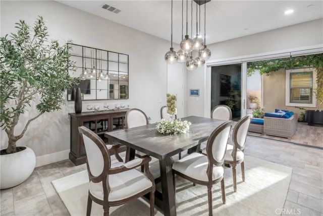 64 Bellatrix, Irvine, CA 92618