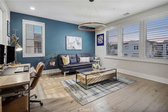 64 Bellatrix, Irvine, CA 92618