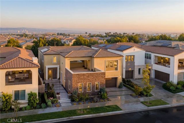 64 Bellatrix, Irvine, CA 92618