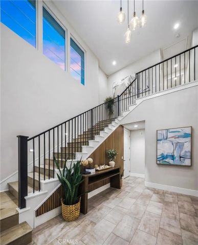 64 Bellatrix, Irvine, CA 92618