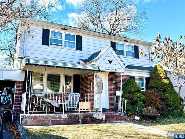 15-26 Elmary Place, Fair Lawn, NJ 07410