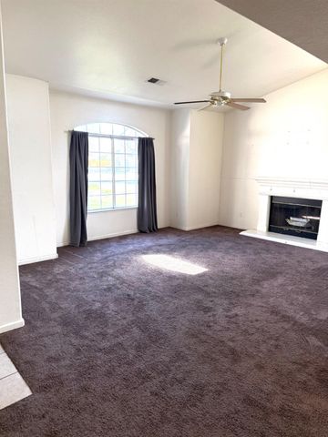 10201 N Whitney Avenue, Fresno, CA 93730