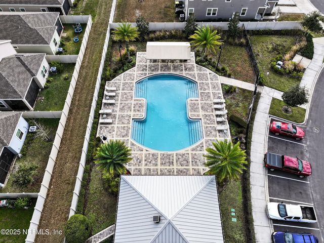 9810 FIDDLEBACK Lane, Jacksonville, FL 32222