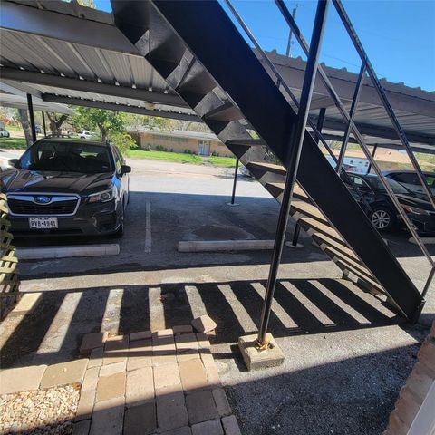 5210 Arboles Drive B1, Houston, TX 77035