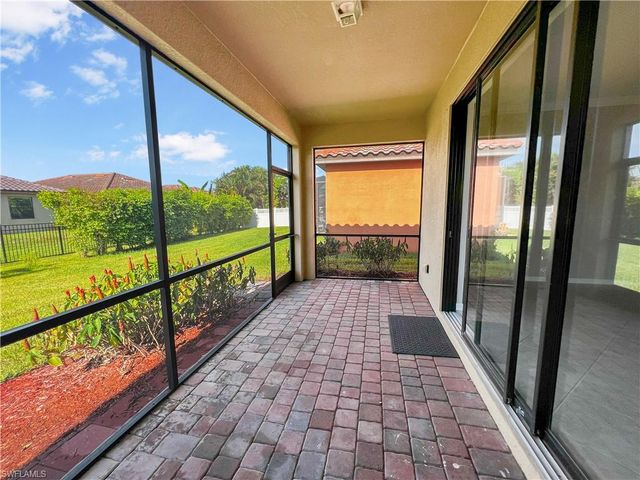 9332 Via San Giovani ST, Fort Myers, FL 33905