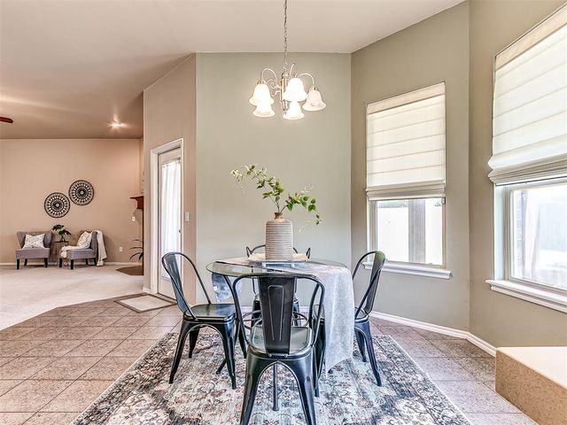 2504 Rookhaven Lane, Yukon, OK 73099